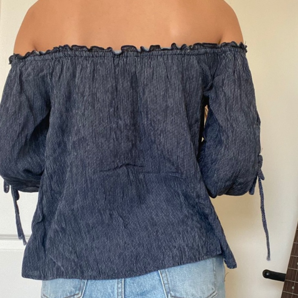 off the shoulder top - Picture 4 of 4